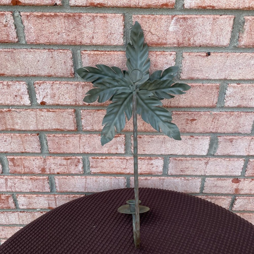 Vintage Green Leaf Candle Holders - Picture 11 of 12